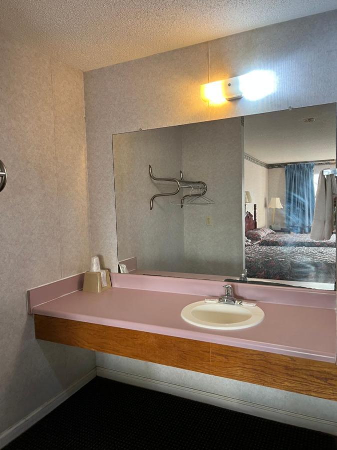 Magnolia Inn McRae-Helena ภายนอก รูปภาพ