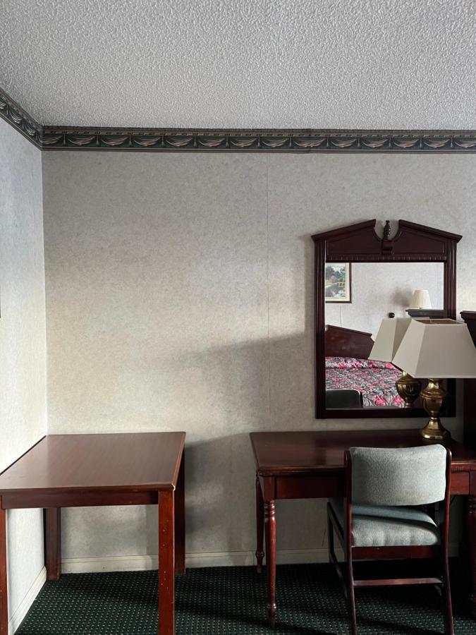 Magnolia Inn McRae-Helena ภายนอก รูปภาพ